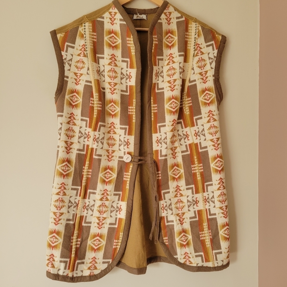 Vintage Women's Southwestern Western Long Wool Cowgirl Vest Size Large
